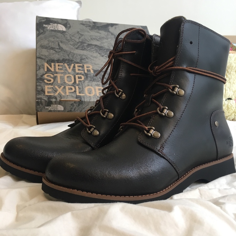 New Northface Ballard II Leather Combat Boot - 10